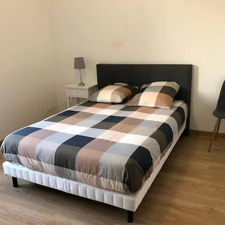 Apartment Grand A 300 Metres De La Gare *