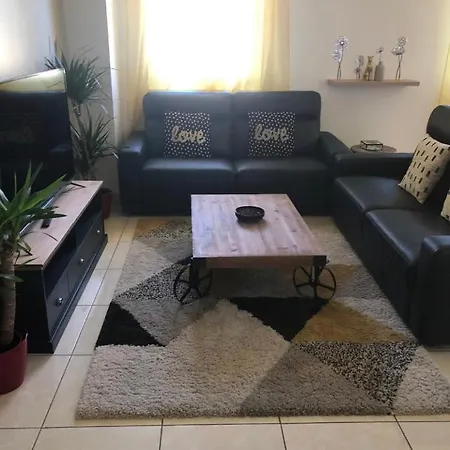 Apartment Grand A 300 Metres De La Gare Mantes-la-Jolie
